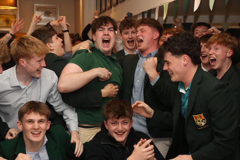 Members of Rory McIlroy's Holywood Golf Club in County Down, watch Rory play during the US Masters 2026 at the Augusta National Golf Course in Georgia, USA. Photograph: Liam McBurney/PA Wire 