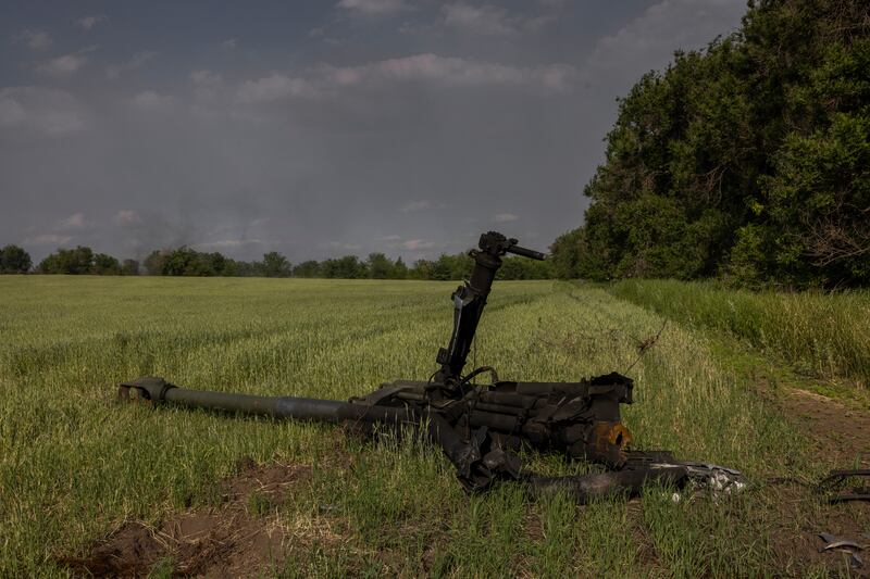 A destroyed, American-made M777 howitzer in a field outside the city of Lysychansk on June 8th. Photograph: Ivor Prickett/The New York Times
