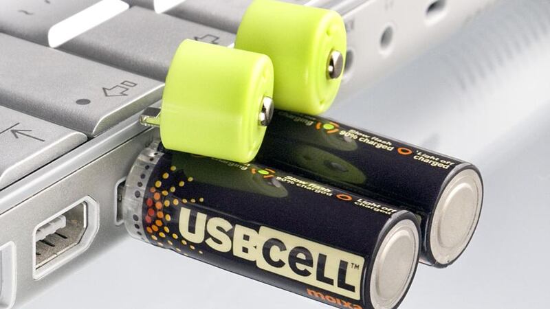 USBCell Rechargeable AA Batteries: no extra cables or hardware required