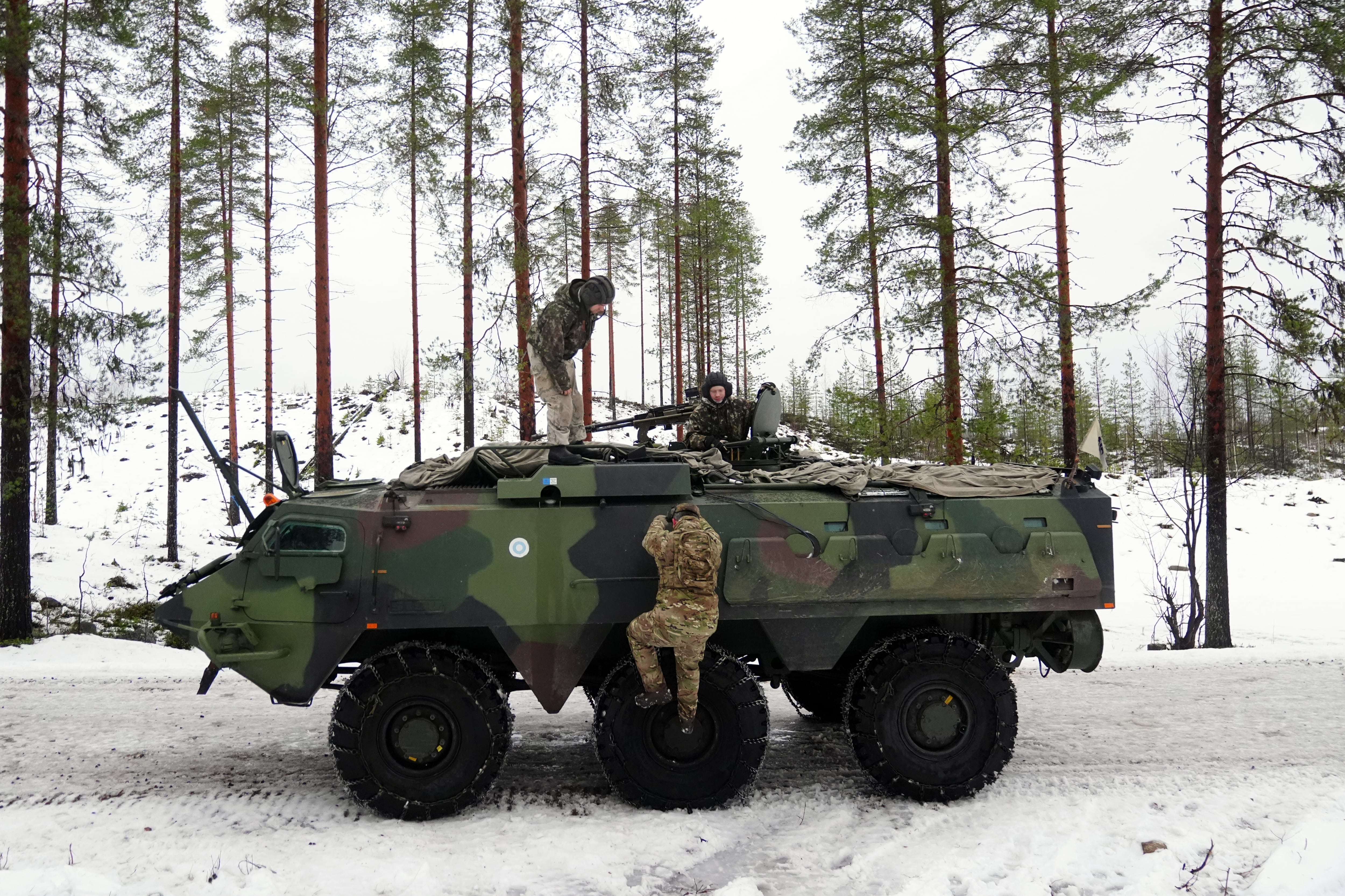 Russia to shift forces to Nato’s border after Ukraine peace deal, leaders warn