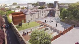 Culture clusters: Do cities need cultural hubs?