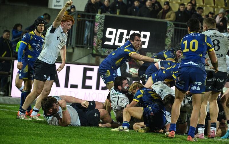 Connacht's Shane Jennings celebrates Oisín McCormack late try against Zebre at Stadio Sergio Lanfranchi last Saturday. Photograph: Giuseppe Fama/Inpho