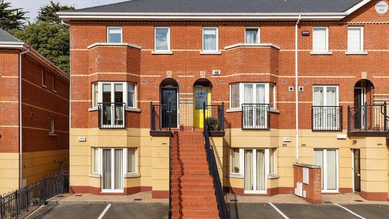12 Redcourt Duplex
