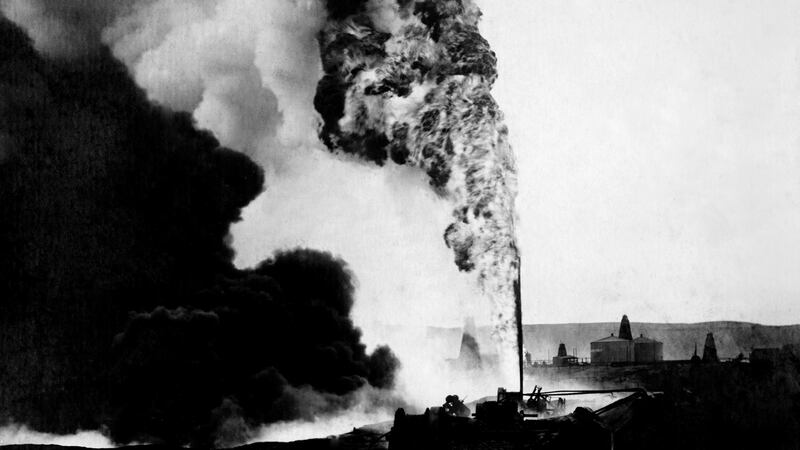 Scene from Oil Wells of Baku: A Close View, 1986. Photograph:   Touring Club Italiano/Marka/Universal Images Group via Getty