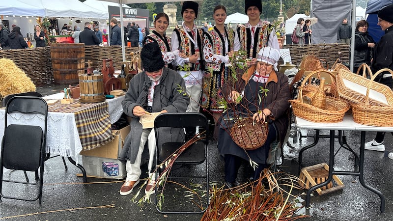 Traditional crafts on show in National Assembly Square