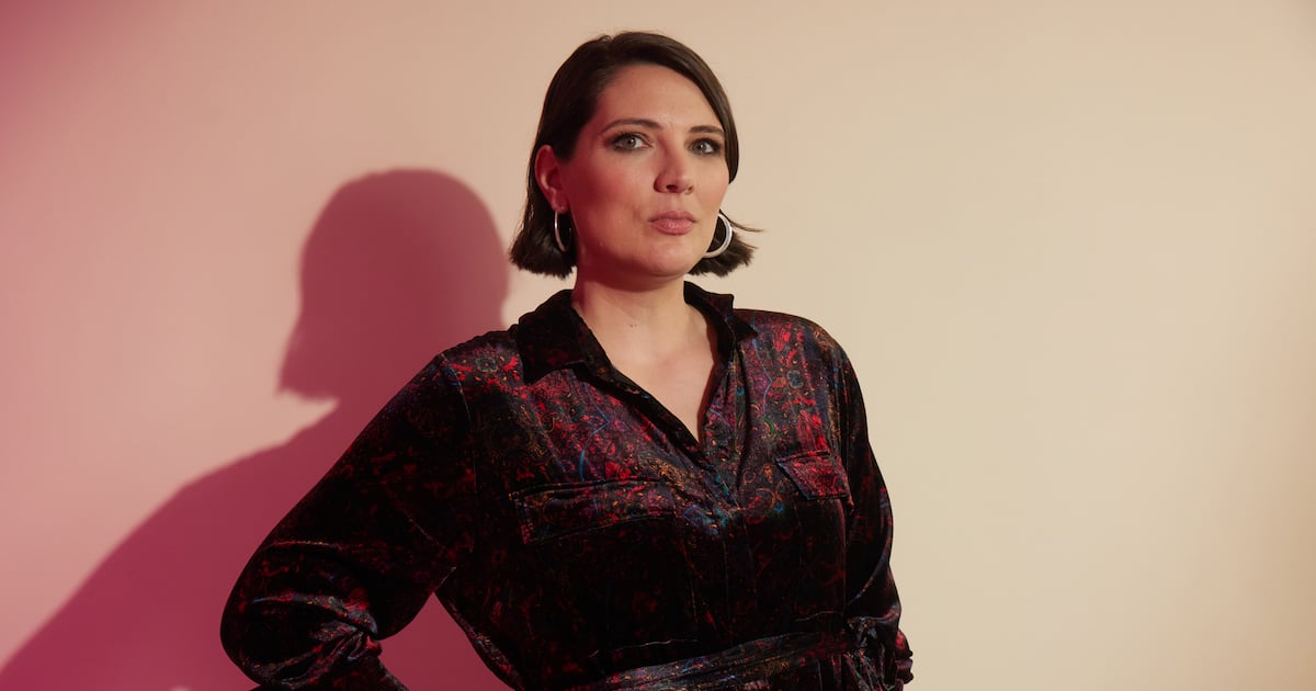 Atmosphere by Taylor Jenkins Reid: An imperfect addition to the lesbians-in-space genre