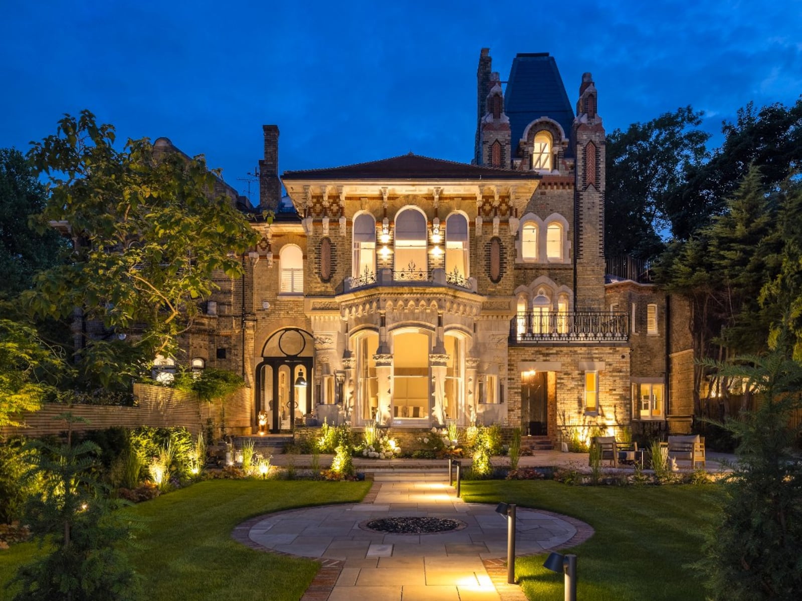 Exterior view of Boy George’s luxury London residence