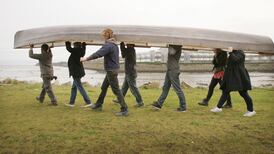 Idir churacha agus chapaillíní