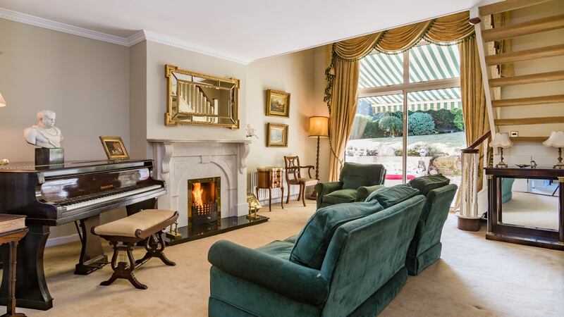 Drawing room