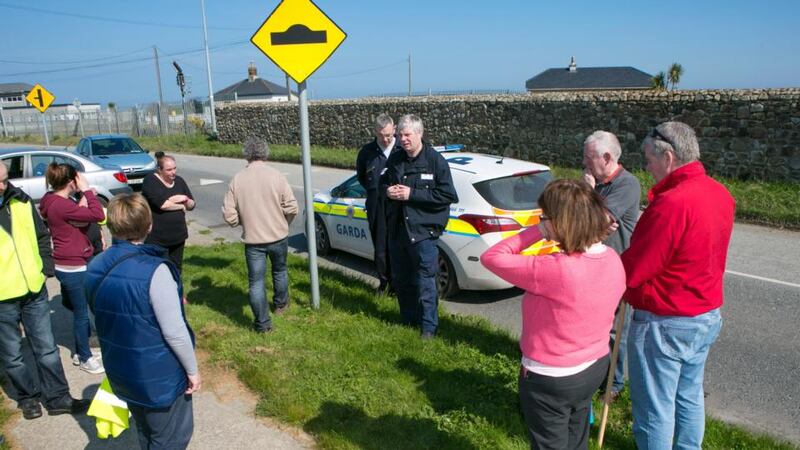 Garda Sgt Pat Carroll informs volunteers that a body had been found in the seach for Anne Shortall, who had been missing since Good Friday. Photograph: Michael Kelly