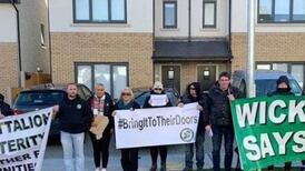 Who are the protesters picketing Ministers’ homes?