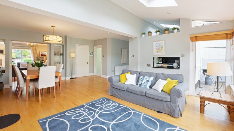 Living/dining room