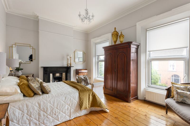 Principal bedroom