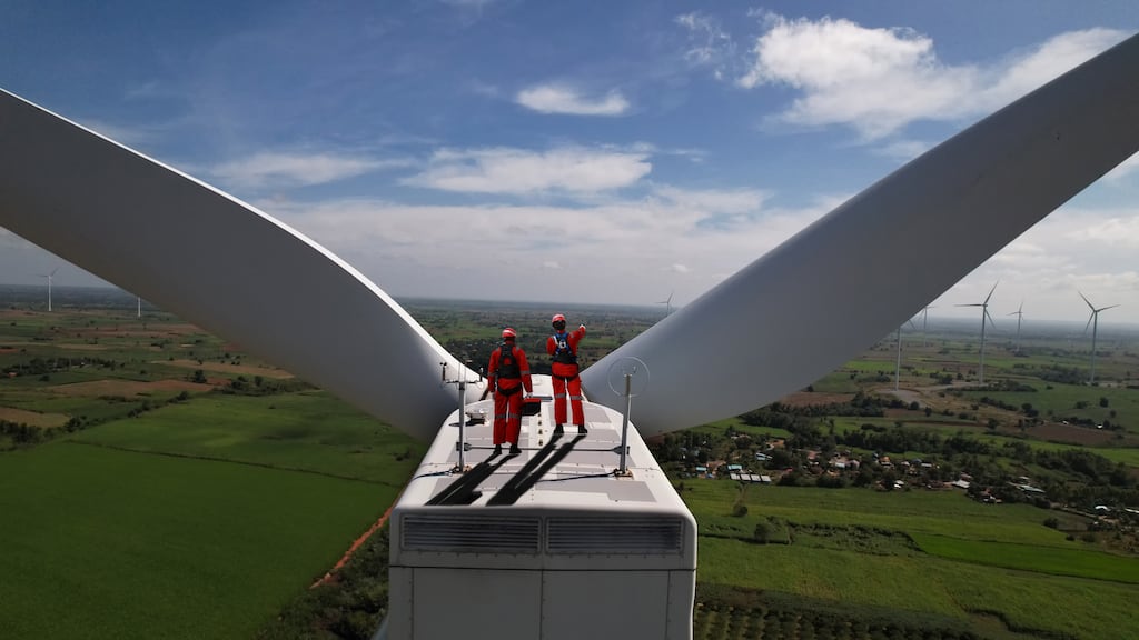 A three-year wind turbine maintenance technician apprenticeship (NFQ level 6) trains you for work in the growing renewable and sustainable energy sector