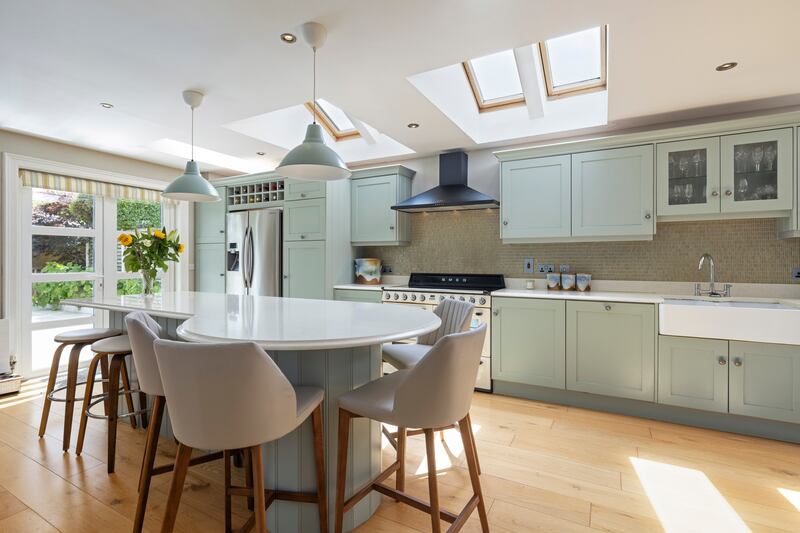 Kitchen with island