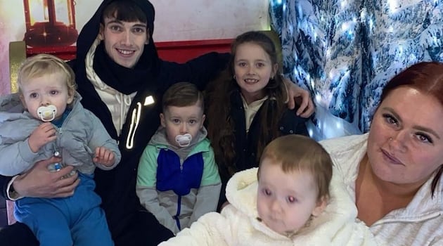 ‘Failed’ screws and brackets found at Waterford complex where two children fell from balcony
