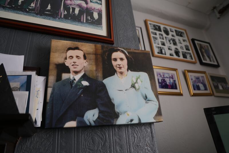 Charlie O'Leary and his wife Kathleen, who died 17 years ago, on their wedding day. Photograph: Bryan O’Brien