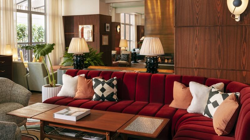 Banquettes can be used to great effect in a living area, especially one within a larger open-plan space. The lobby of the newly opened Hoxton in Rome demonstrates this.