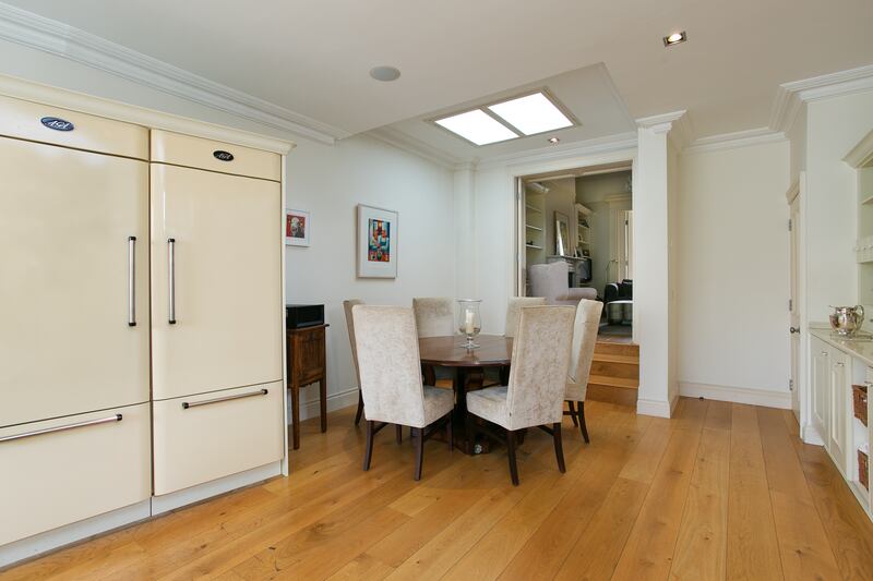 Breakfast room