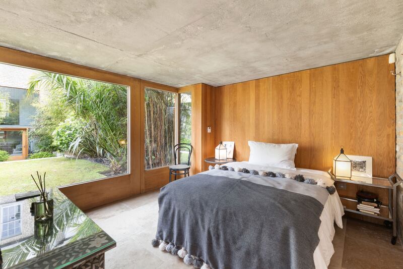 Garden bedroom