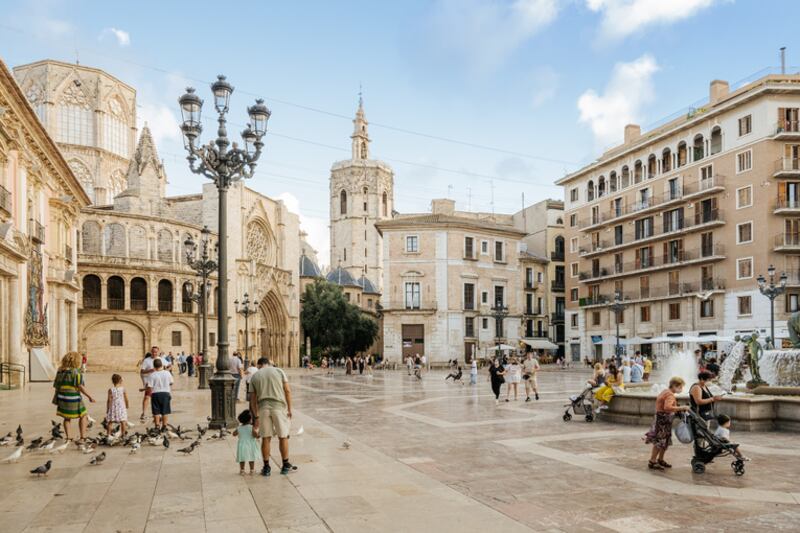 Plaza de la Virgien, Valencia. Photograph: Visit Valencia