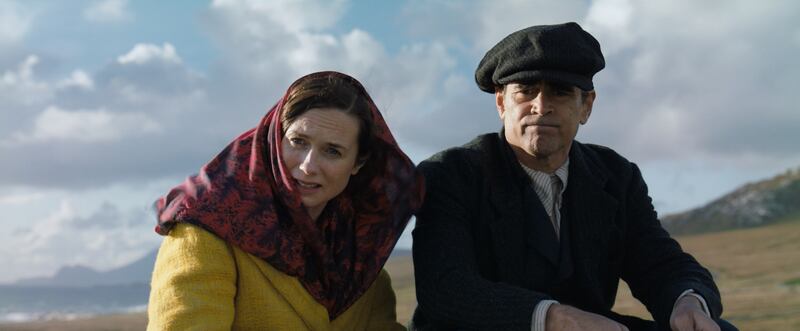 Kerry Condon and Colin Farrell in Martin McDonagh's The Banshees of Inisherin (2022). 