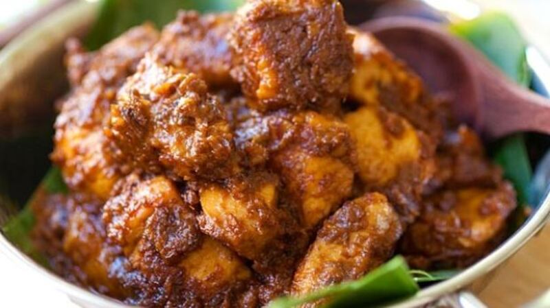Bee Yinn Low’s  chicken rendang