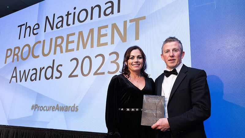 Paul Farrelly, awards judge, presents the best procurement external collaboration project of the year award to Janet Miley, Compass Group