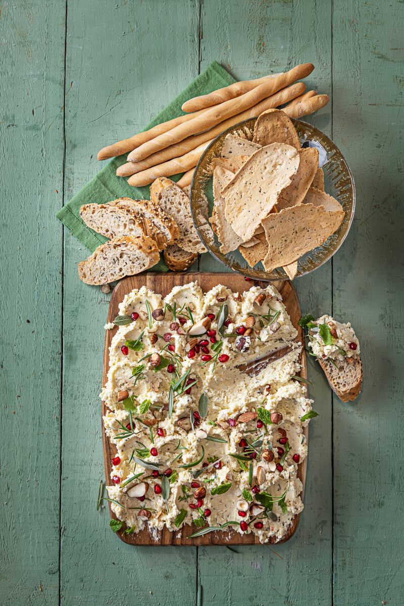 It’s the perfect way to pause board games disputes that will also make use of all the left-over chunks of cheese. Garnish with pomegranate jewels, rosemary sprigs, mint and sage leaves. Add more toppings, such as fig slices, rocket and chopped chillies to add extra layers of flavour. Signature Tastes caramelised red onion relish is the perfect accompaniment