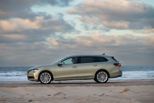 Bring your pet everywhere? Here are the best cars for drivers with dogs