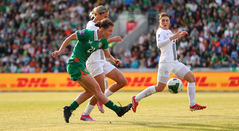 Ireland's Emily Murphy shoots towards goal. Photograph: Ryan Byrne/Inpho