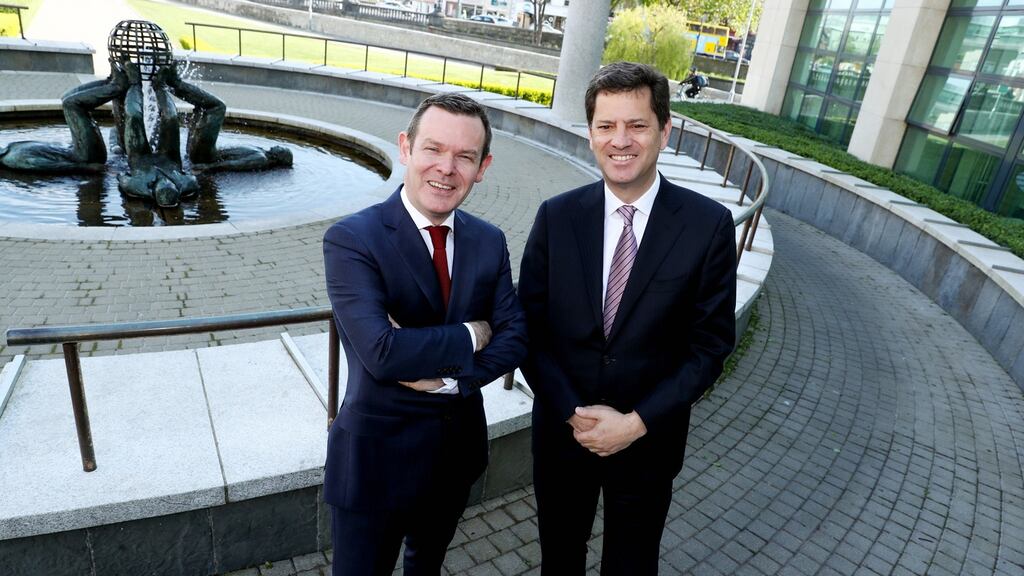 Smurfit Kappa chief financial officer Ken Bowles with chief executive Tony Smurfit. Photograph: Maxwells