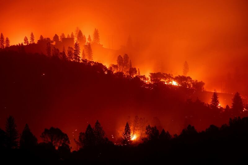 ‘Devil winds’ kick up as California wildfires leave 25 dead