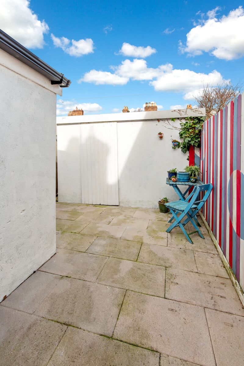 Rear courtyard