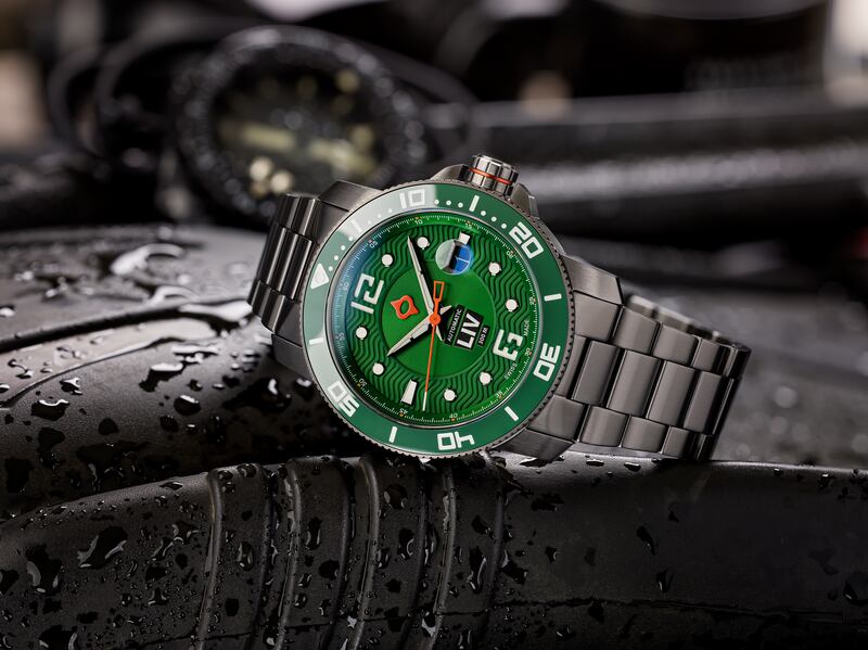 LIV GX-Diver's 44MM Gamma Green