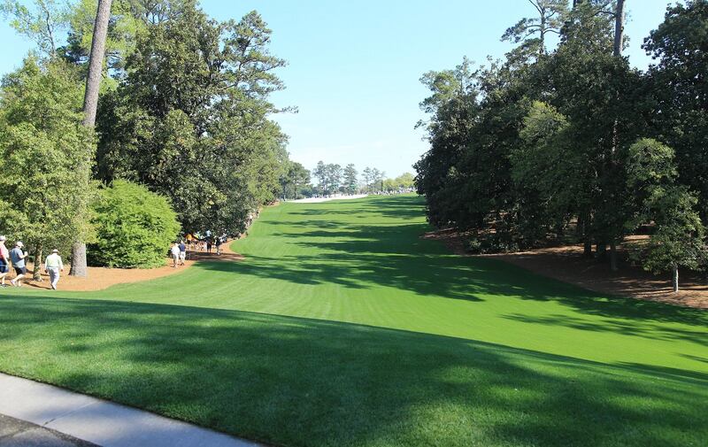 The view for the drive on the 18th can be seen here with the fairway turning sharply to the right and straight uphill.