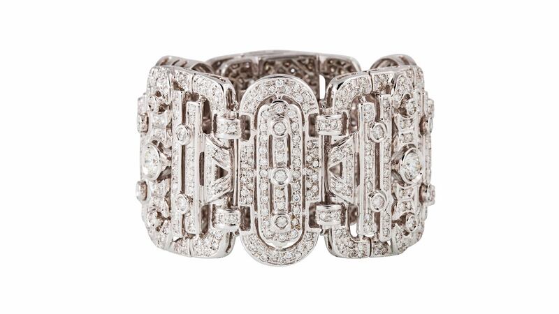 Diamond plaque braclet with 18ct of diamonds (€17,500-€20,000) O’Reillys of Francis Street online sale