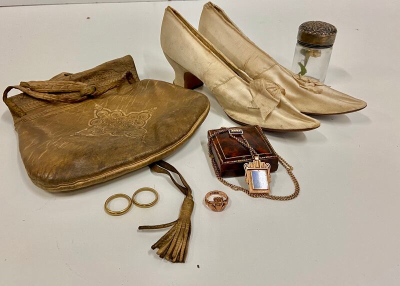 Items from Jack B and Collie Yeats’s wedding and marriage sold for €4,000 through Fonsie Mealy