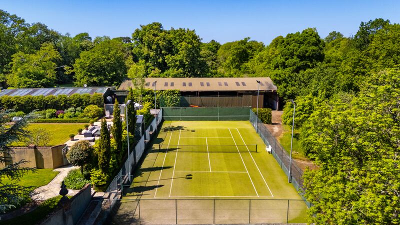 Tennis court
