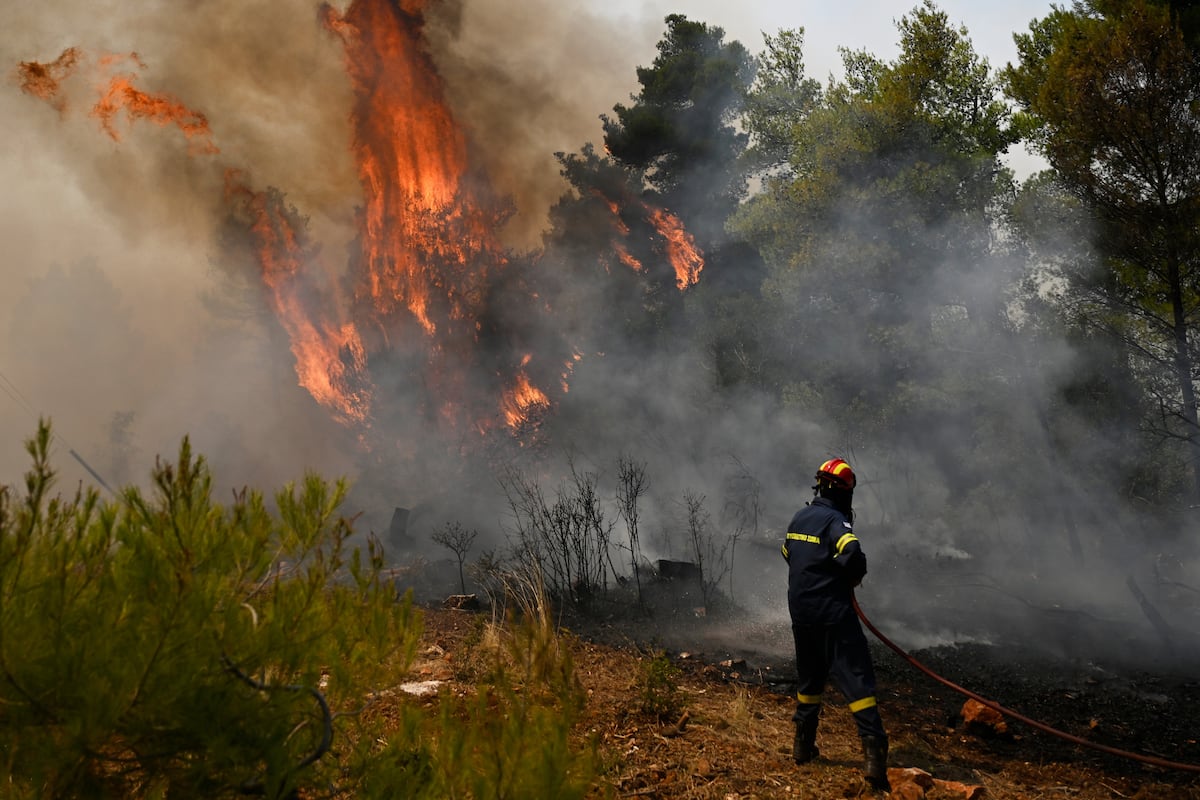 Fire-fighting helicopters collide mid-air near Athens, killing two