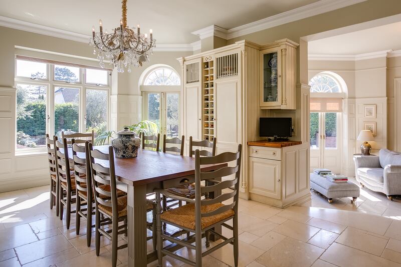 Breakfast room