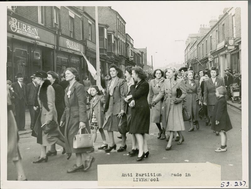 Members of Liverpool’s Irish community en route to hear Éamon de Valera address an anti-Partition rally in the city while he was in opposition on October 10th, 1948.