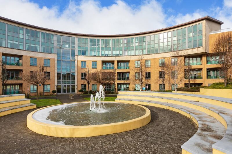 22, The Ramparts, Cabinteely, Dublin 18