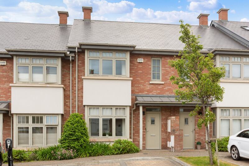 11 The Close, Hazelbrook Square, Churchtown, Dublin 14