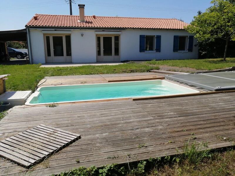 This French four-bed home has a 10sq m exercise pool