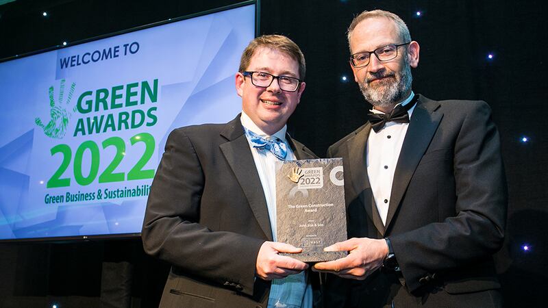 Noel McKernan, General Manager at HALT Natural Fire Retardant, presents The Green Construction Award to Dr. Padraig Lyons, Awards Judging co-oordinator, on behalf of John Sisk & Son team. 