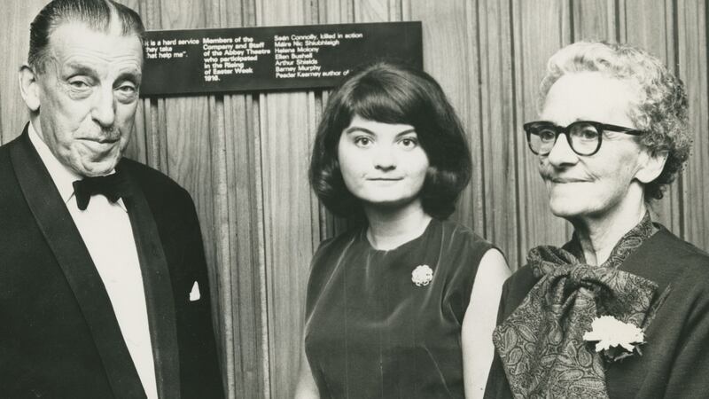Gipsy, right, with Sean Lemass at the Abbey’s unveiling in 1966 of the theatre’s tribute to its members who had taken part in the Easter Rising, which, ironically, ovderlooked her role