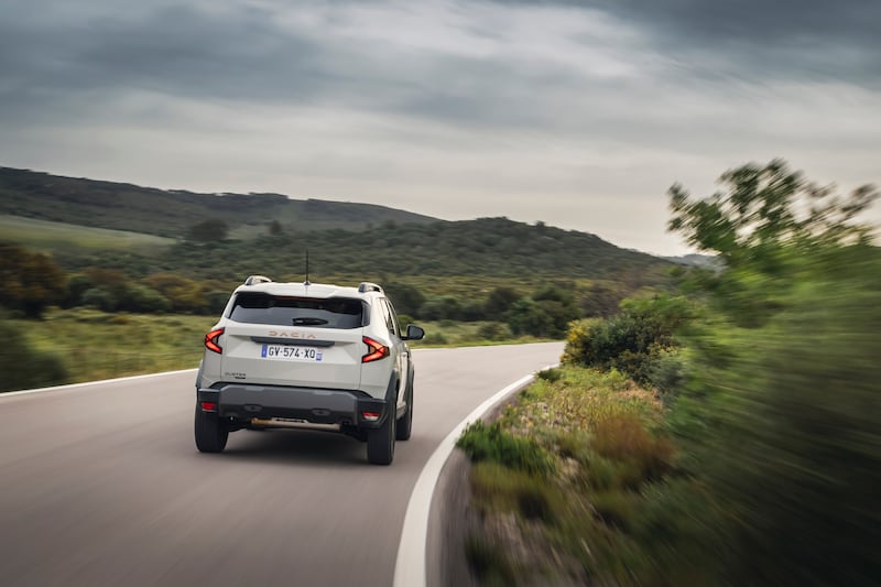 Dacia Duster hybrid