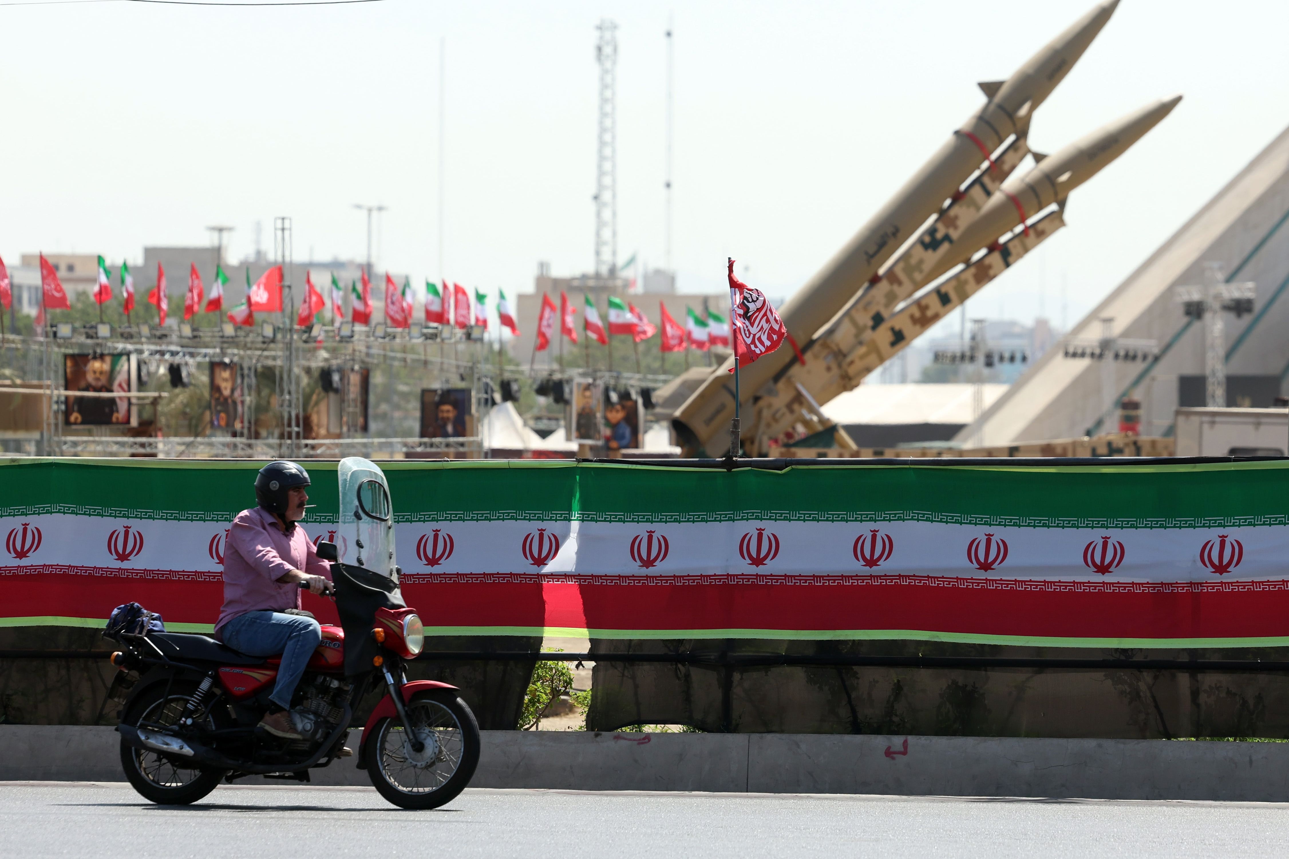 Trump says strikes on Iran called off so long as deal agreed ‘rapidly’