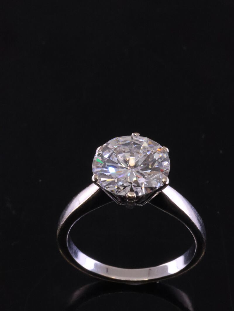 Star lot in John Weldon sale is a 3.06ct G colour diamond 